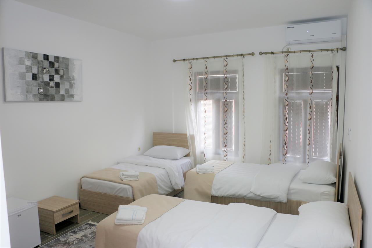 Hotel Old Konak Skopje Ngoại thất bức ảnh